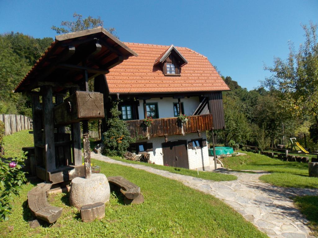 Apartment Etno Kuca Pod Okicem